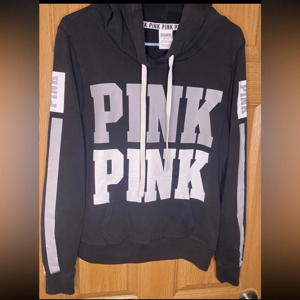 Victoria’s Secret pink game day hoodie size women’s medium - Picture 8 of 8